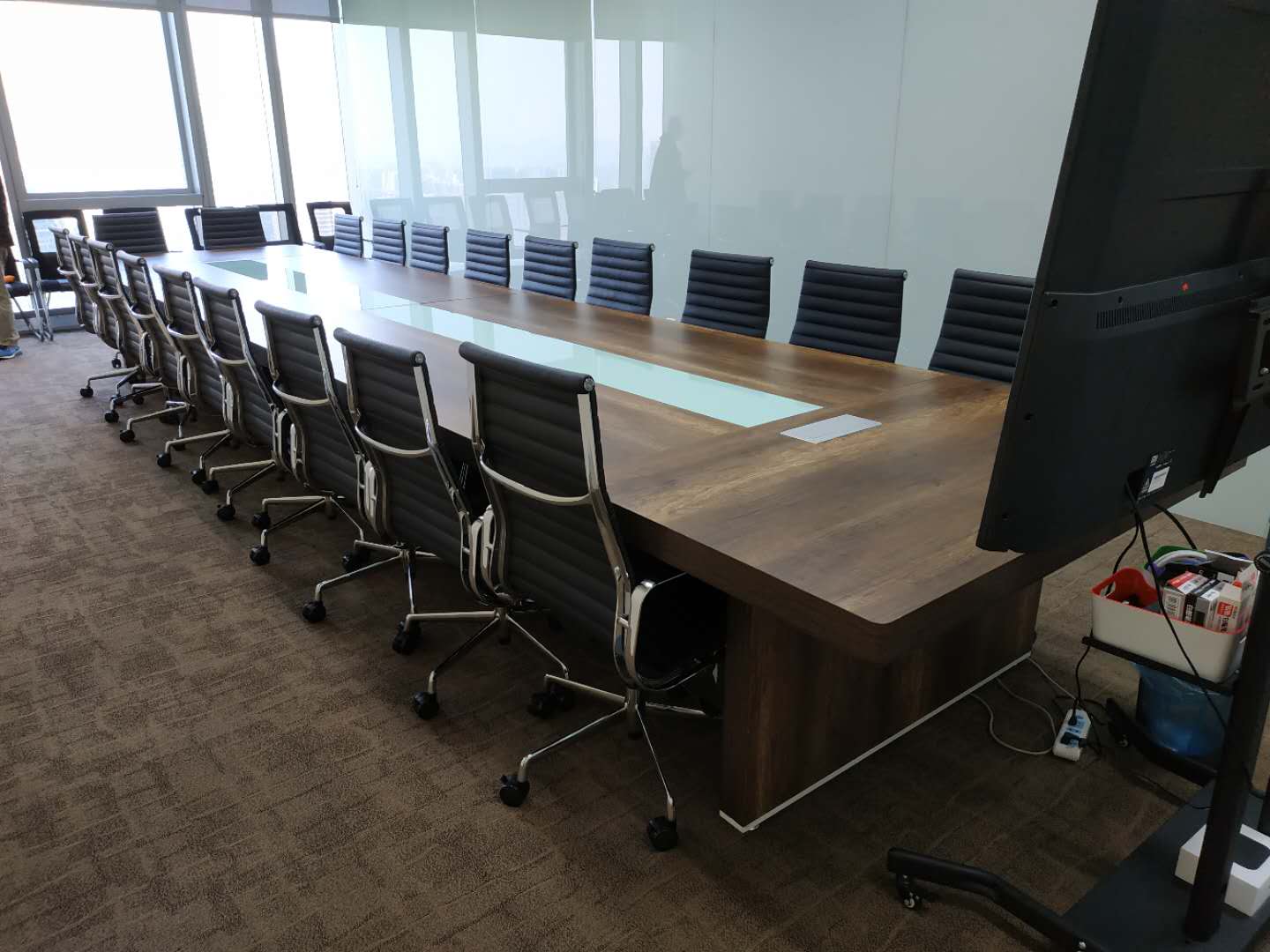 采購(gòu)辦公家具時(shí)想省事，怎樣看出是不是一站式服務(wù)？