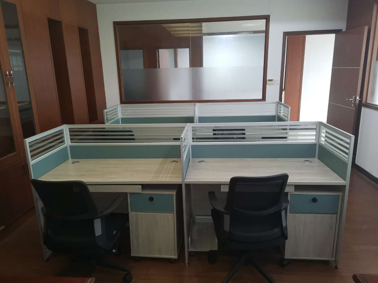 怎么看出辦公家具的內(nèi)在質(zhì)量好不好？